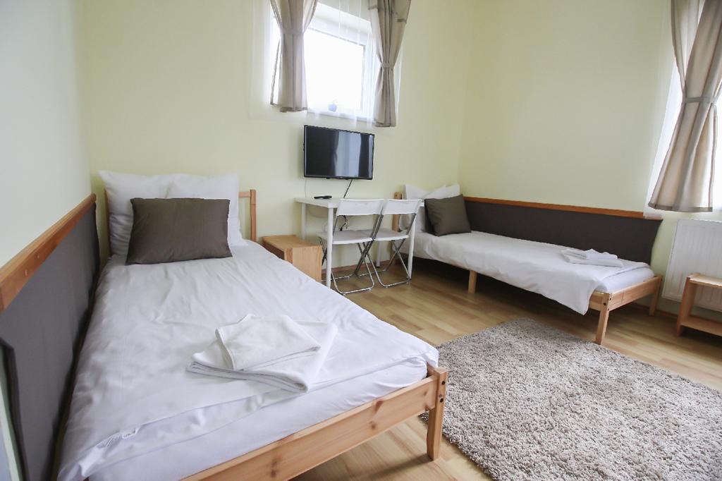 Gyevitur Apartman Algyo Buitenkant foto